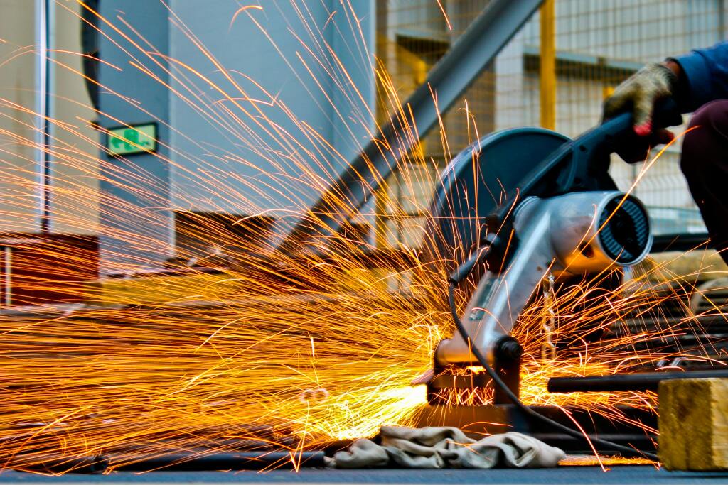 Industrial cutting service